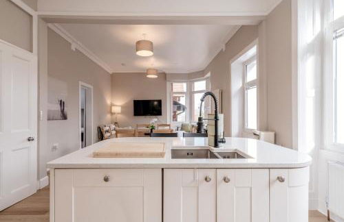 Classy private spacious flat - Foto 11