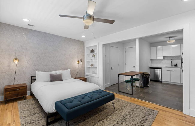 Crescent Furnished Apartments - Photo 27