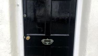 Lyme Clifftop Hideaway - Photo 4