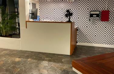 Contemporary Ocean View Suite - Heart of Waikiki! - Foto 50