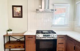 Iconic 2BR Bungalow, Short Walk to SJSU, with Parking - Foto 28