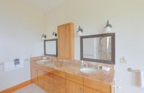 Luxury Oceanview Estate - Photo 18