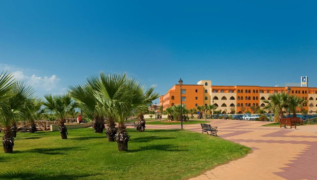 Apartamentos Playamarina - Foto 2