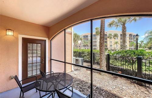 Spacious 3 Bed 3 Bath Luxury Condo 5 min from Disney - Photo 8