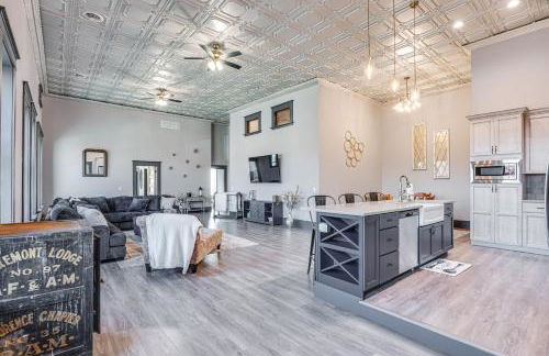 Florence Vacation Rental with Rooftop Deck! - Photo 10