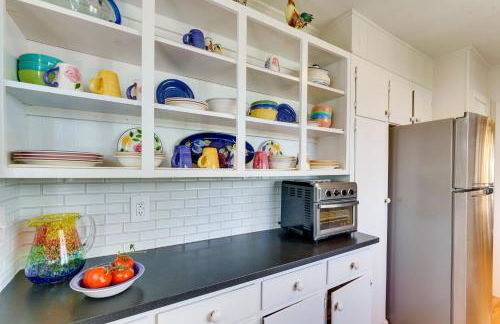 Hike, Fish and Relax Family Boone Gem with Views! - Foto 13