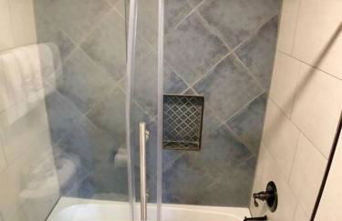 Rustic Modern Condo - Close to Village - Sleeps 10 - Foto 35