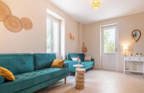 Charming Holiday Home with Private Pool - Foto 12