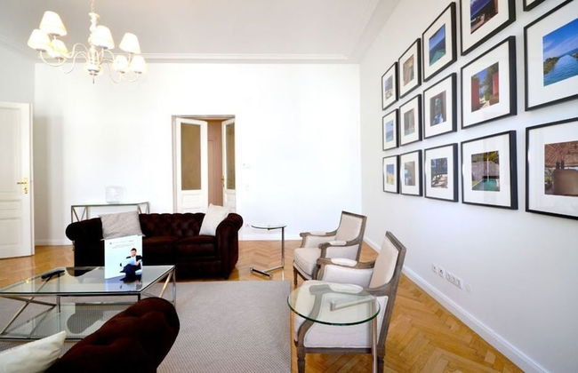 Vienna Residence Colossal Apartment With Balcony and Space for 8 Guests - Foto 12