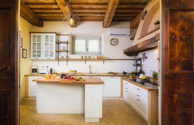 Villa Flaminia 8 2 - Emma Villas - Photo 9