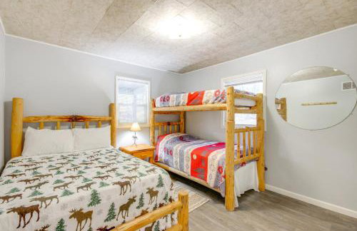 Contact Mountain Hideaway with Views and Porches! - Foto 24