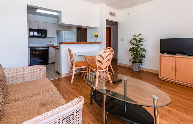 Alupang Beach Tower - Foto 45