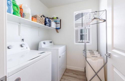 Spacious 4BR-3BA Cozy and Modern in Elk Grove - Foto 28