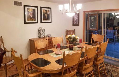 Pocono Mountain Home with 3 Community Lakes! - Foto 6