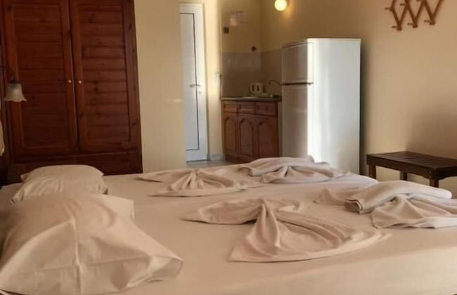 Village Inn Studios & Family Apartments - Foto 3