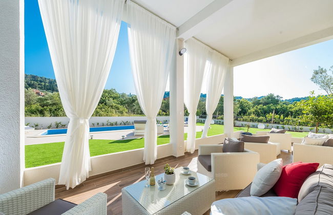 Very Good Life - Foto 24