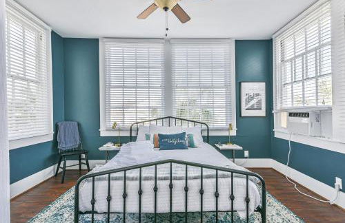 3 Unit Historic Charmer near Beach, Pier, Dining - Foto 18