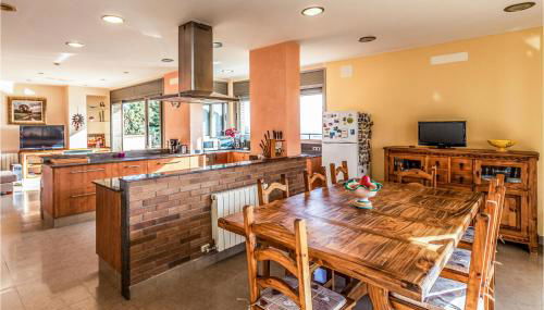 Lovely Home In Sant Cebrià De Vallalta - Foto 4