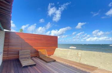 Casa a Beira mar, em frente ao Caminho de Moisés - Foto 9