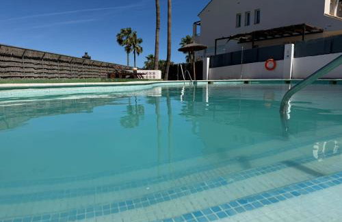 Pool- AirCon- Quiet&Peaceful- FamilyFriendly - Foto 2