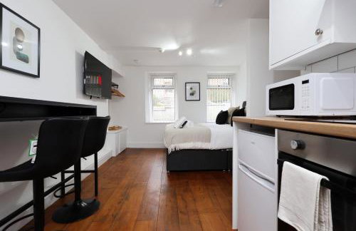 New Lodge Studios with Full Kitchen and Parking - Foto 78