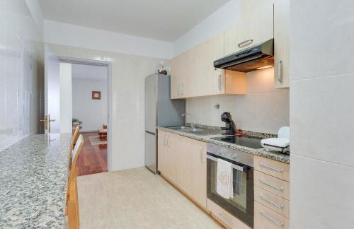 Santa Cruz Apartment with Sea View by Holiday Rental Madeira - Foto 17