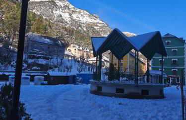 Martina VUT , Estación de Canfranc - Foto 12