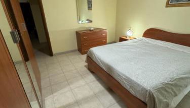 Al 33 Apartment - Foto 3, wardrobe