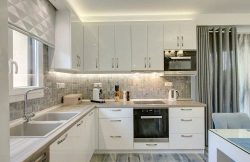 Azalea Villa Sani with Outdoor Hot Tub, Sani Luxury Villas Collection - Foto 6