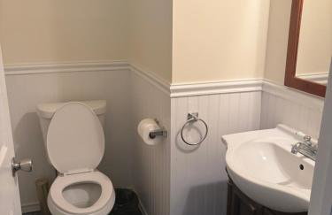 Enjoyable 3-bedroom house in charming East Orange neighborhood - Foto 8