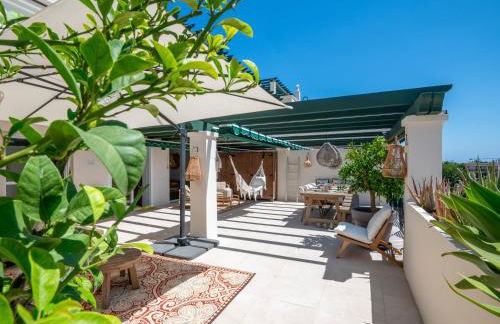 StayatSas Marbella Luxury 2 Bedroom Apartment, 80 m2 Private Terrace, Pools, Walk to Beach & Puerto Banús - Foto 25