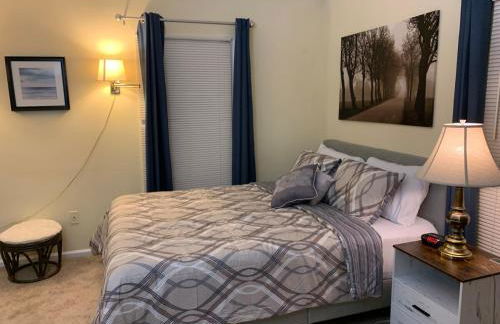 Townhouse with High Speed WiFi & Free Parking - Foto 4