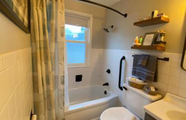 Green Bay Packer Game House or Resch Expo less than 1 mile from Lambeau Field - Foto 22