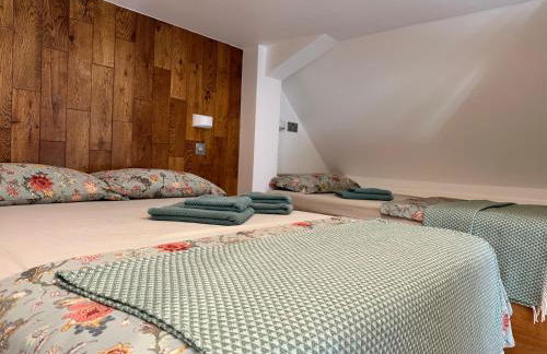 The garden house, separate entrance, free parking - Foto 14