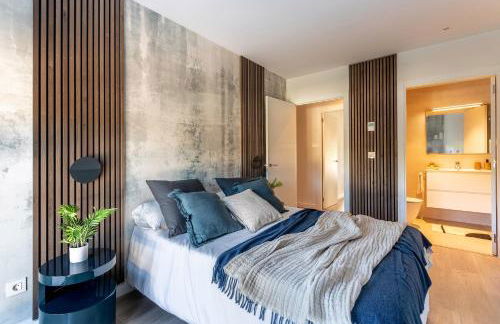 AkomodaT en Precioso y Moderno con Jardín y Parking - Foto 5