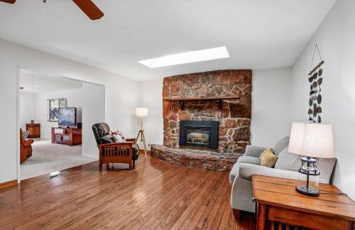 Captivating Continental Country Club Retreat with 4 BDR and Spacious deck! - Photo 6