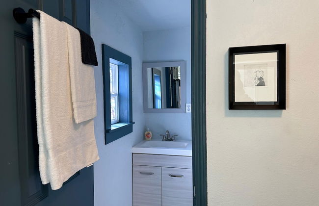 Cute Tiny House With Fenced Yard Near Plaza Dist - Photo 22