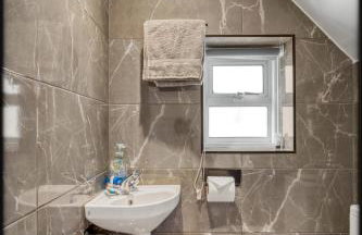 Casa Marina- 4 bedroom house with garden and balcony - Photo 15