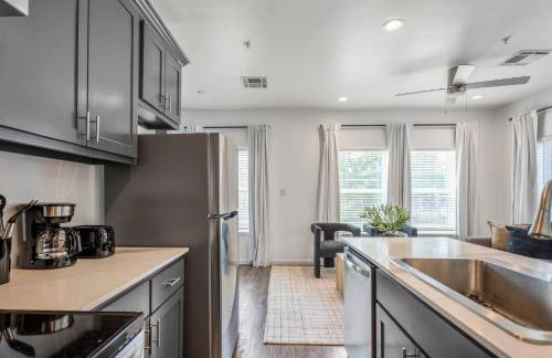 Trendy Studio With Private Parking Near Tx Med Ctr - Foto 27