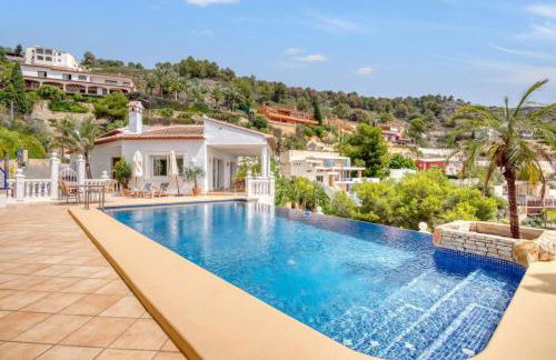 Exclusive Villa With Panoramic Sea Views - Foto 53