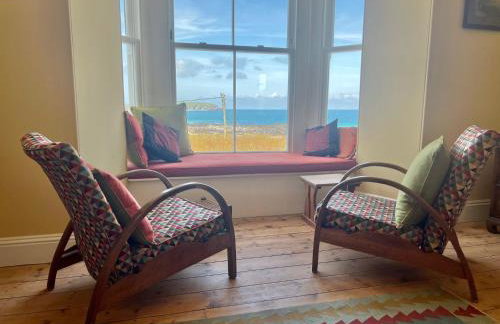 The Moorings - Just a few metres from the sea! - Photo 3