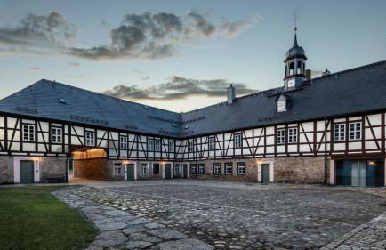 Feine Wohn und Schlafstuben im Herrenhaus I UNESCO Welterbe I Parkplatz I Erzgebirge I Waldbühne - Foto 25