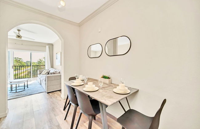 3BR Condo - Near Disney Balcony Pool Hot tub - Foto 6