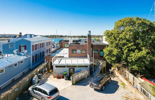 Why Knot Getaway…Rooftop with WaterView! Unit F - Foto 31