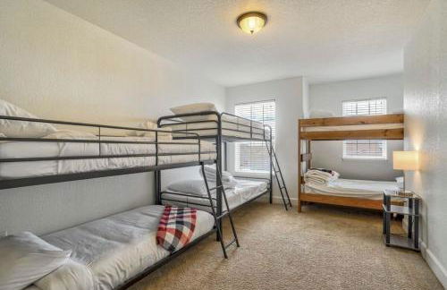 4BR Hot Tub Pool Table, Ping Pong, Foosball! - Foto 48