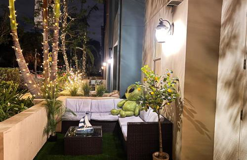 Beautiful 2 BD 3 Beds in Heart of Encino 105 - Foto 16