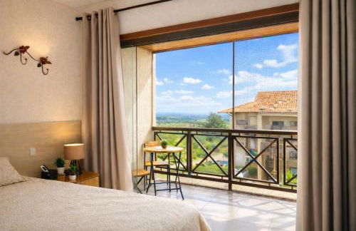 Flat no Condomínio Monte Castelo, Gravatá-PE - Foto 1