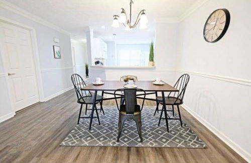 Dwell Proper 2 Bedroom Condo - Foto 22