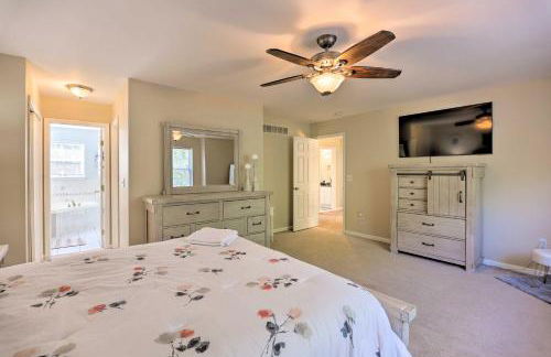 Hot Tub, Fire Pit and Lake Access Poconos Escape! - Foto 20