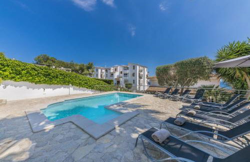 Villa Alcanada - Family only - Foto 51